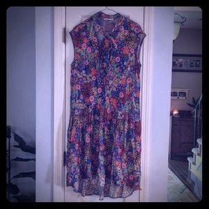 Floral button top with tie at neck dress